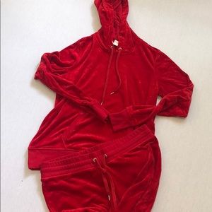 Red velvet matching seat suit hoodie joggers